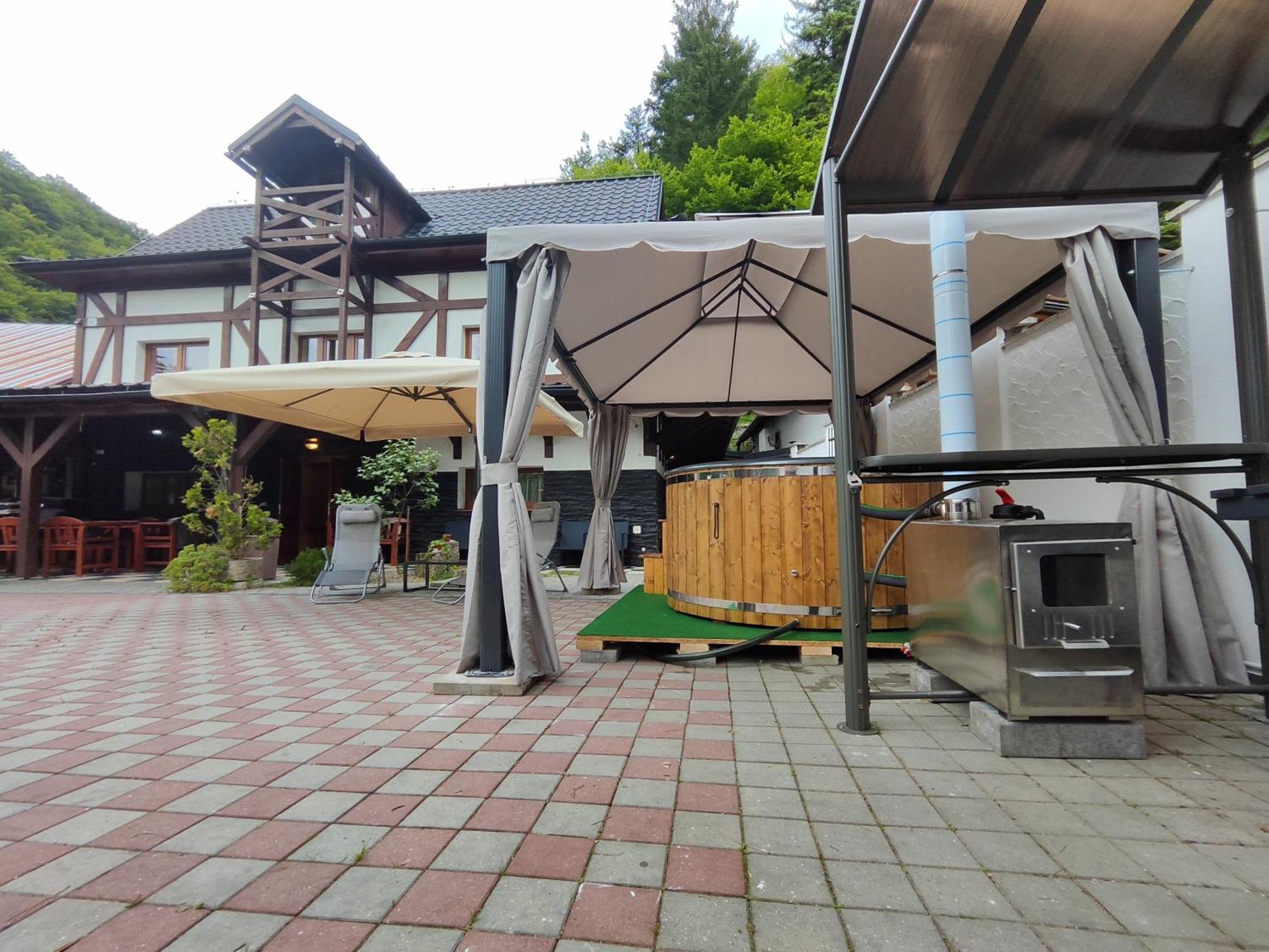 Hotel Gatterhof Banská Štiavnica Exterior foto