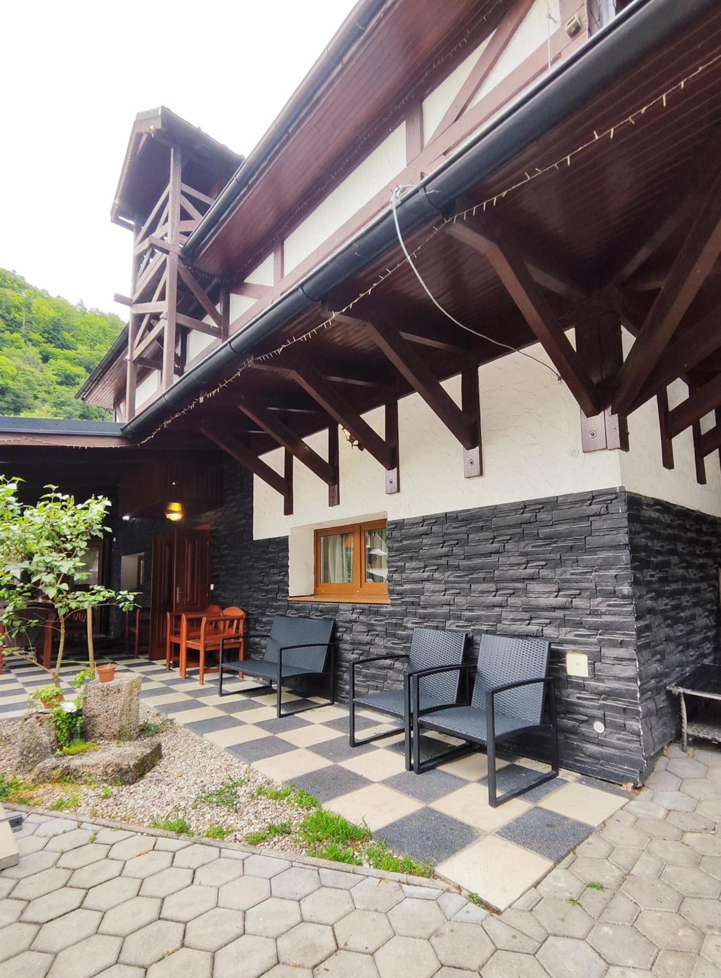 Hotel Gatterhof Banská Štiavnica Exterior foto